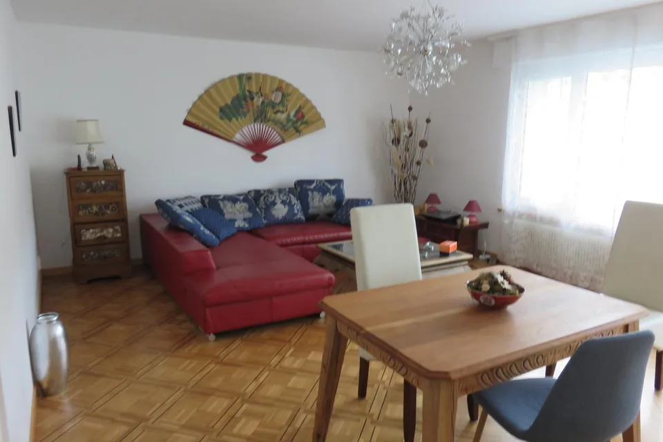 Fribourg – Joli appartement lumineux de 4,5 pièces avec grand balcon plein sud