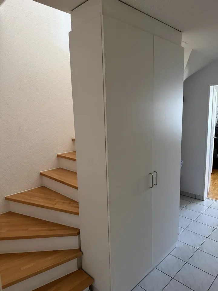 Moderne 3.5-Zimmer-Maisonette in Berikon | Komplett möbliert | Haustiere erlaubt