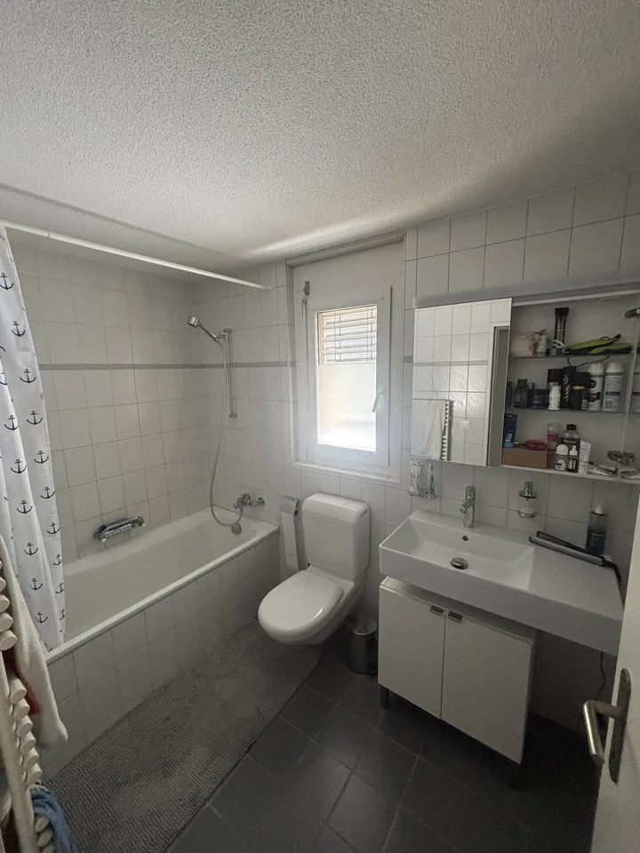 Wohnung Fellerstrasse 1, 1. OG links