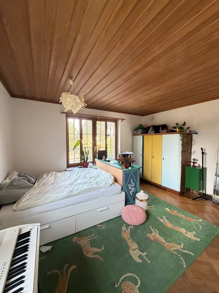WG-Zimmer mit Cheminee ab 1. September frei