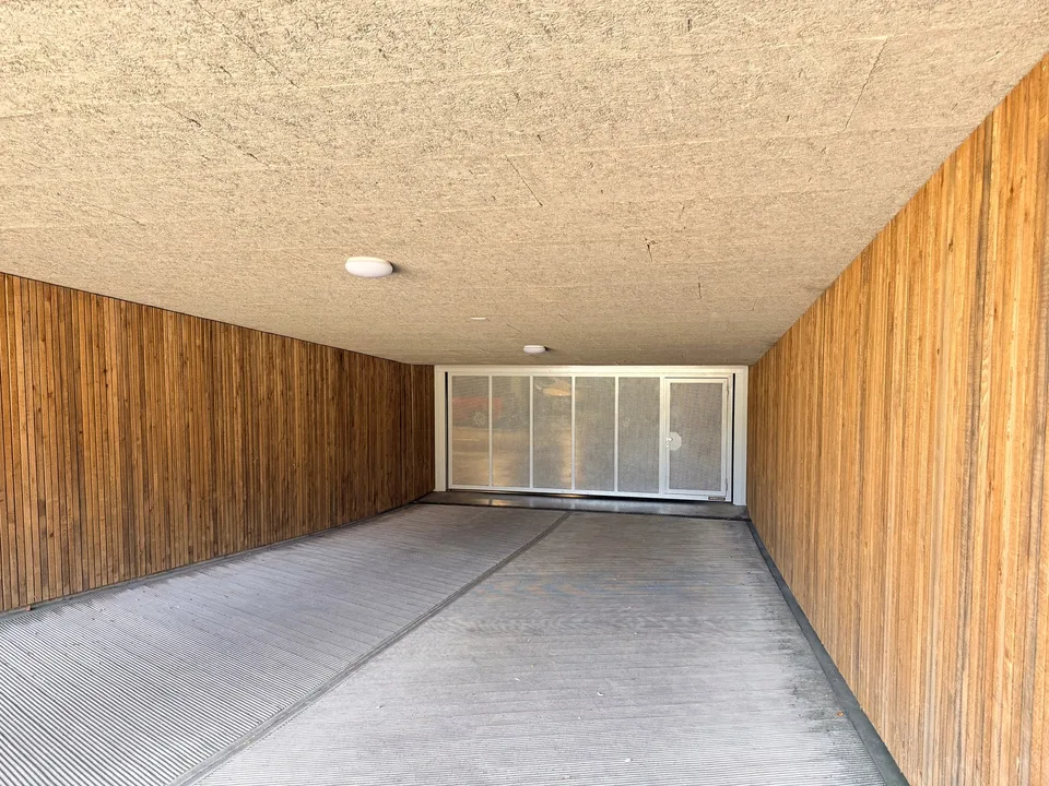 Einstellhallenplatz