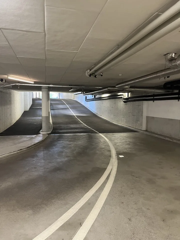 Richtiareal Wallisellen - Parkplatz in Tiefgarage zu vermieten