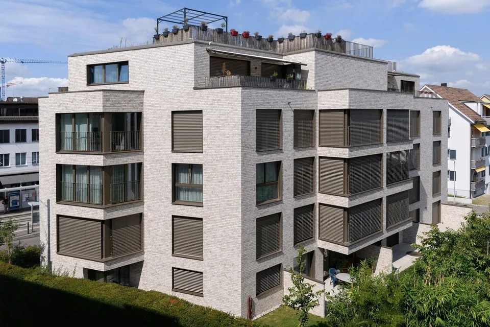 Moderne 2.5-Zimmer-Wohnung im 3. OG an top Lage in Zürich Seebach