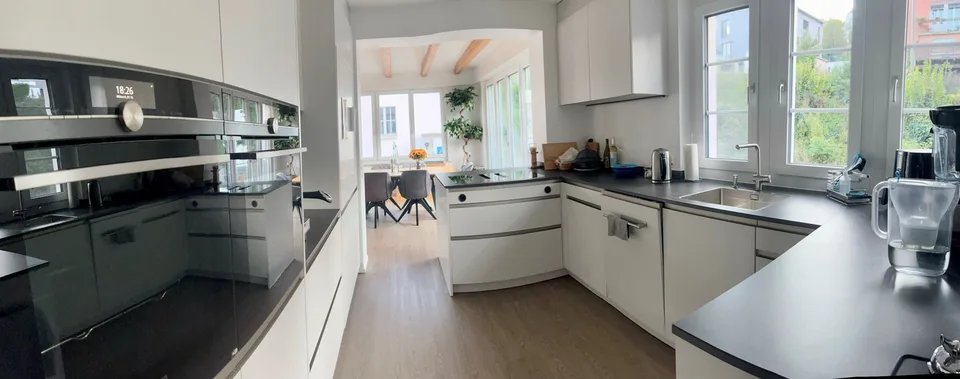WG-Zimmer in 5-Zimmer-Einfamilienhaus