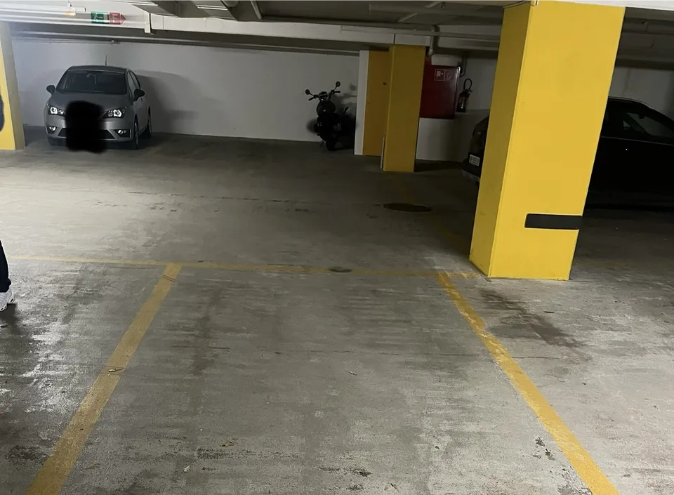 Parkplatz in Tiefgarage U2