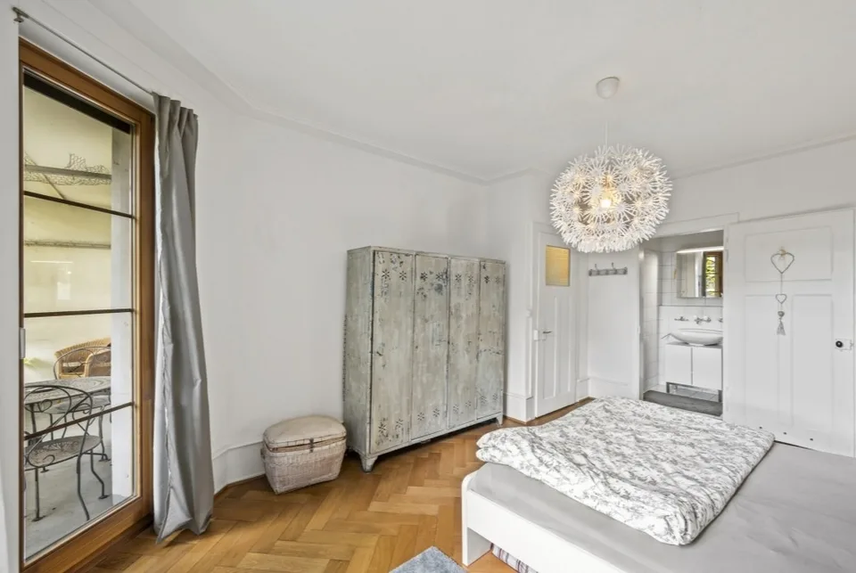 Charmante möblierte 3.5-Zi-Altbauwohnung in 4055 Basel – All-inclusive