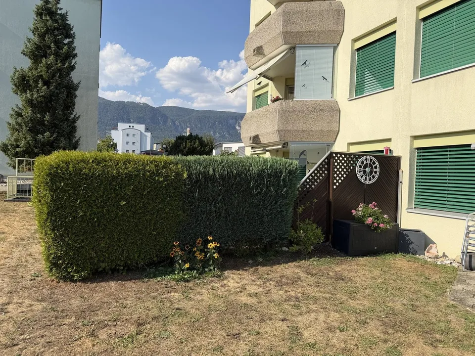 3.5-Zimmer-Wohnung mit Garten-/Sitzplatz