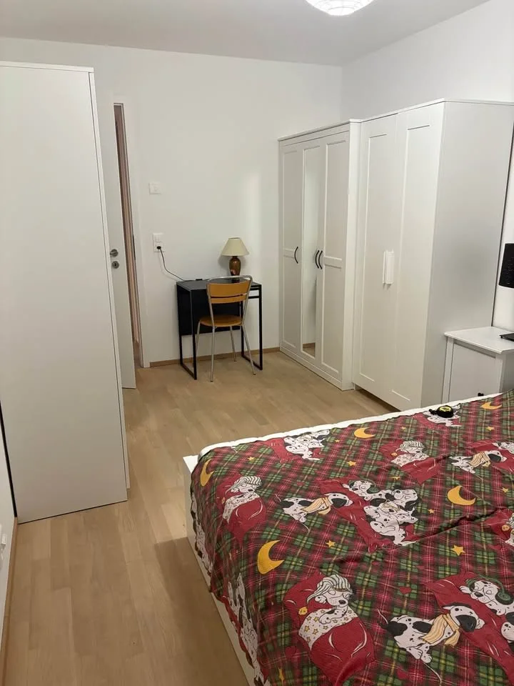 FR: Chambre spacieuse+Salle bain privée à louer dans appartement (81mq) neuf de standing – Nyon, quartier Petite Prairie.  ENG: Spacious Room+private toilet for Rent in Premium New Apartment (81mq)