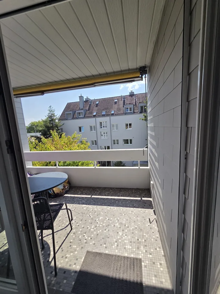Furnished Room for Rent in Küsnacht  Available 1 September 20
