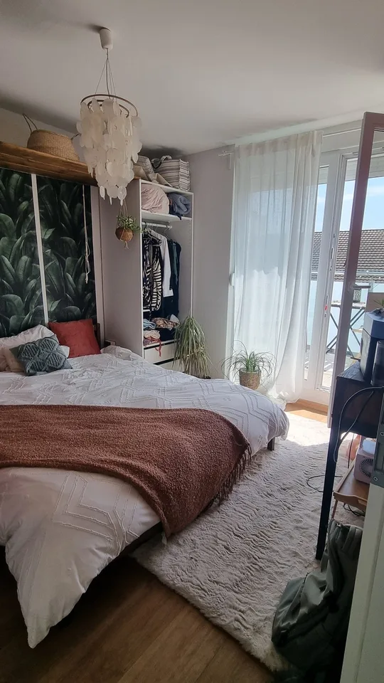 Wunderschönen Wohnung mit zwei Balkonen
