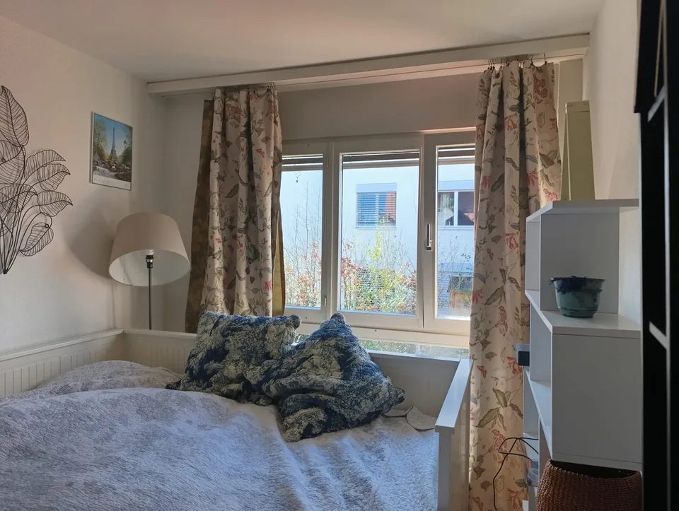 Charming Bright furnished room near Milchbuck, Irschel, Tierspital