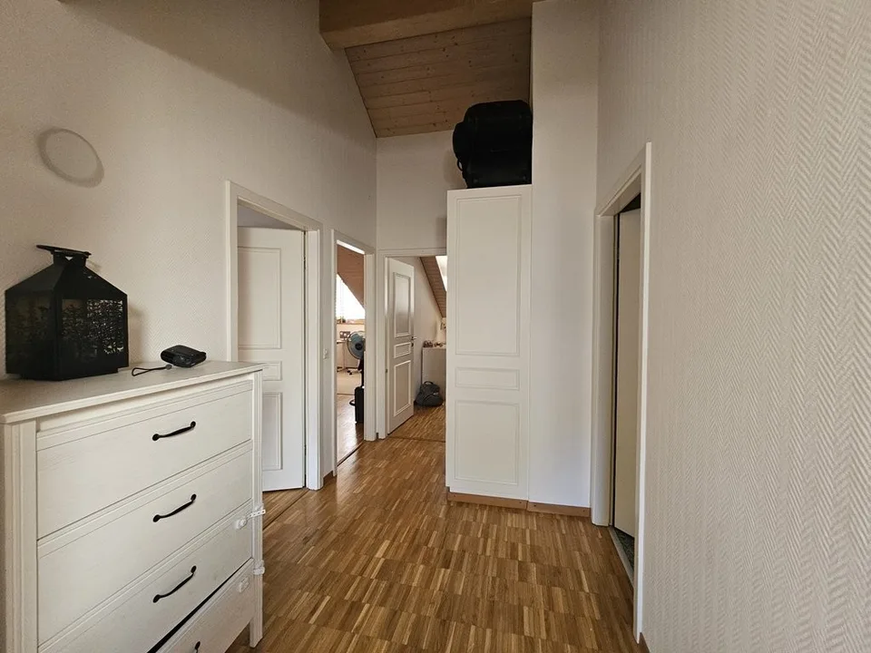 Bel appartement avec de beaux volumes. – foto 6 di 7