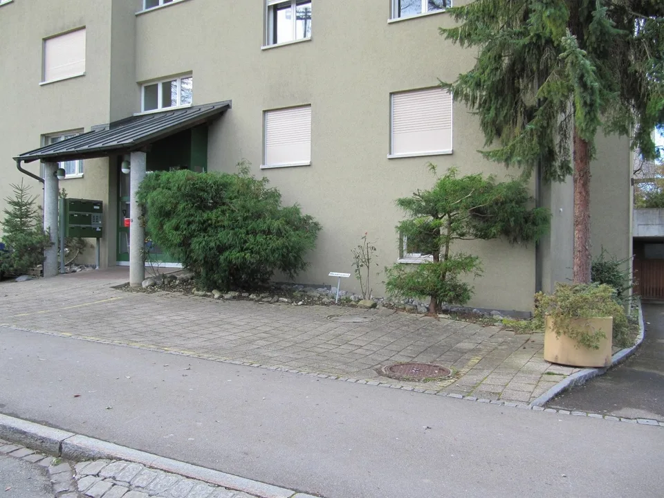 Abstellplatz zu vermieten