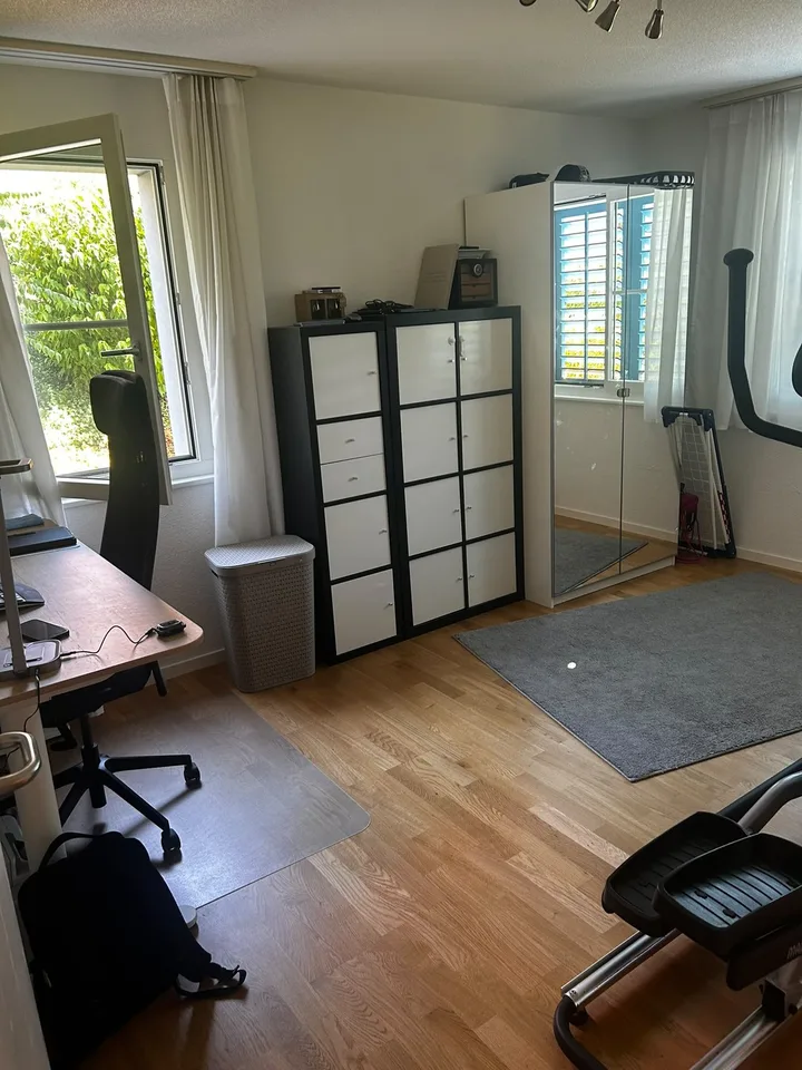 Helle grosszügige 4.5-Zimmer-Wohnung