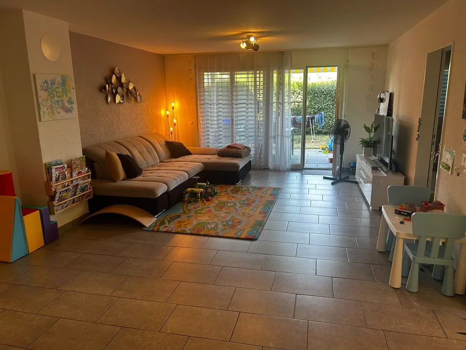 Helle grosszügige 4.5-Zimmer-Wohnung