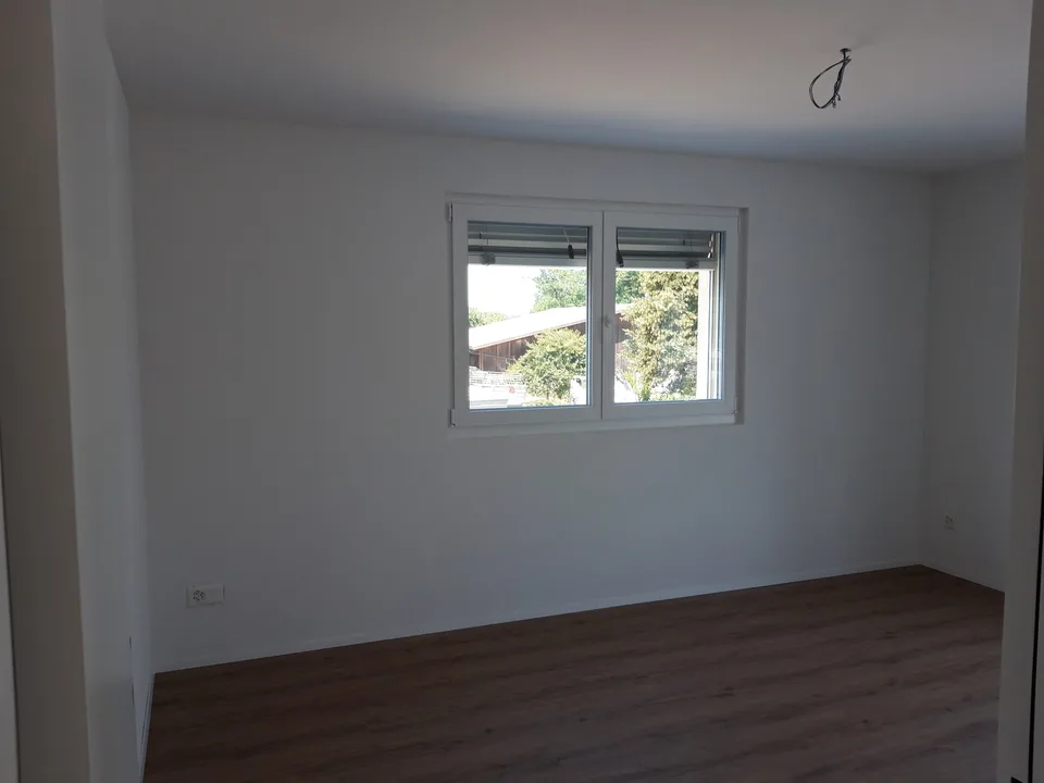 Neubauwohnung in grüner Oase