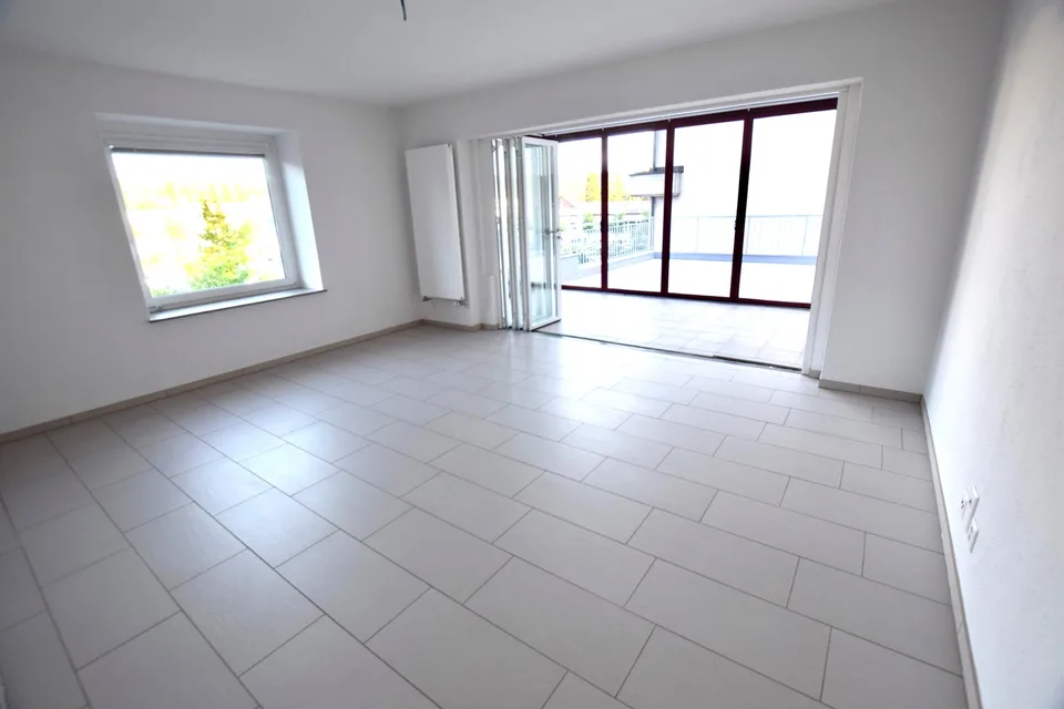 An zentrumsnaher Wohnlage überzeugt diese schöne Wohnung mit 4.5 Zimmer Wohnräumen.