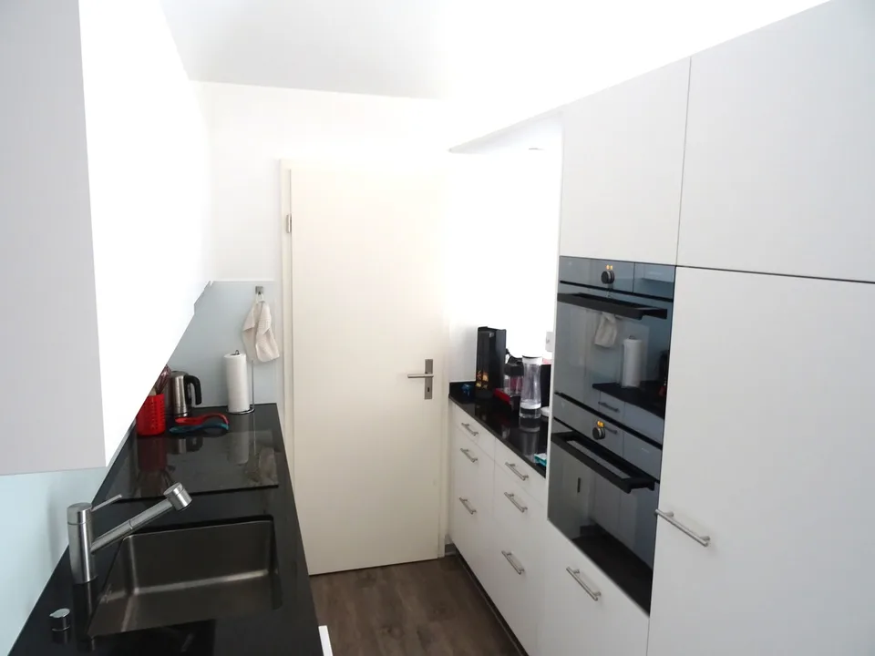 An zentrumsnaher Wohnlage überzeugt diese schöne Wohnung mit 3.5 Zimmer Wohnräumen