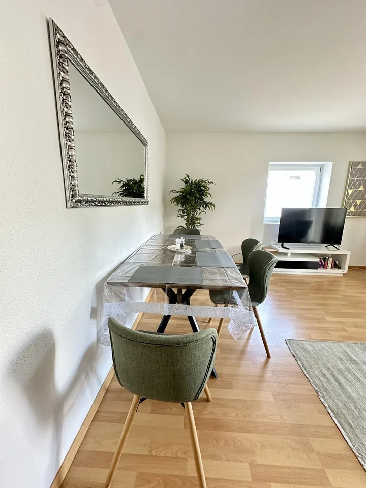 MydiHei Co-living: Furnished Room in an "All Boys" Flatshare