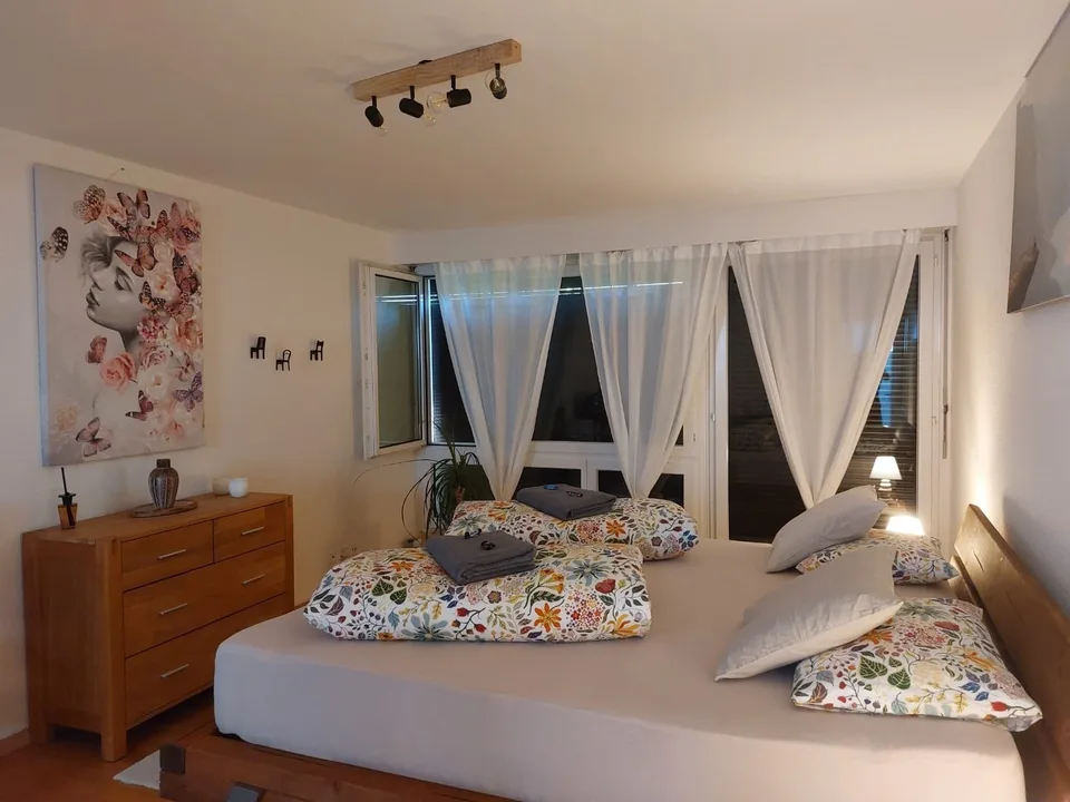 1 Zimmerwohnung im Kreis 6 zu vermieten