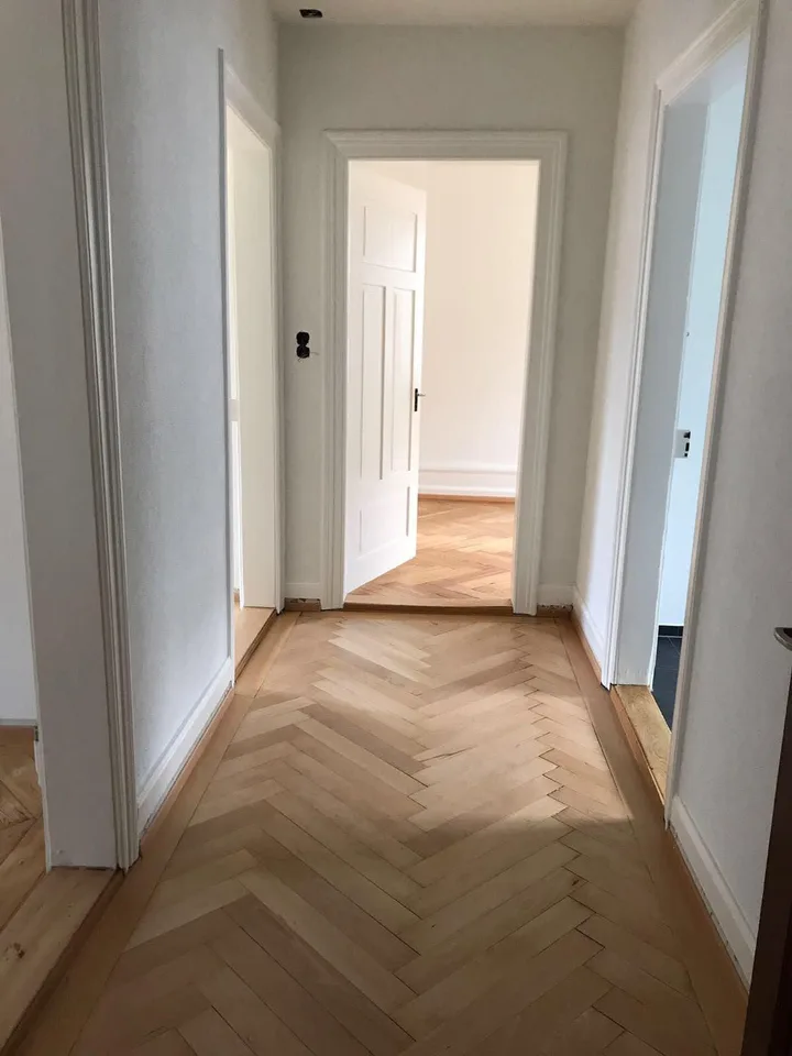 3.5-Zimmer-Wohnung im Kreis 4!