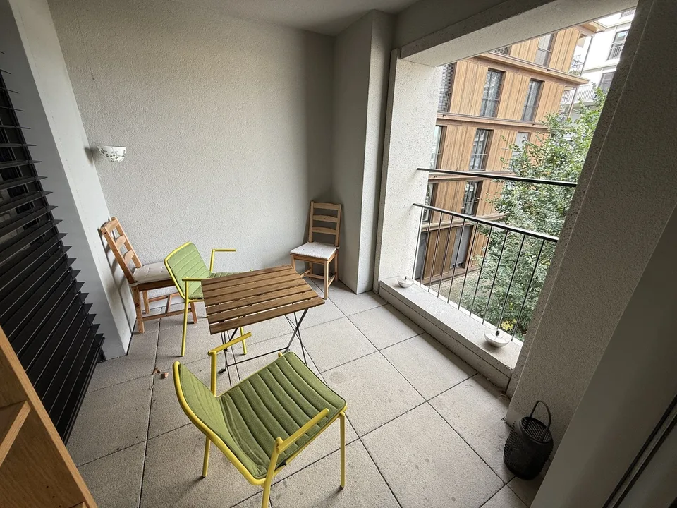 Traumwohnung zur Zwischenmiete - 3.5 Zi., 107 qm, vollmöbliert, alle NK inklusive | Zürich 8047 | ab Sept. oder Okt.
