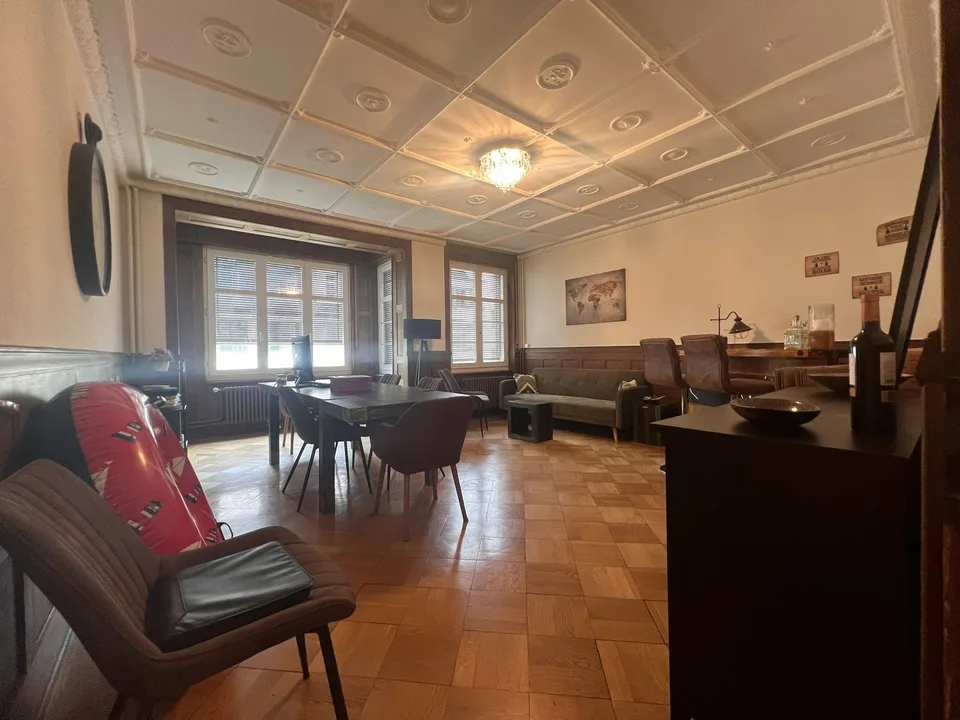 Appartamento di 4,5 locali con ampio balcone in posizione ideale a Olten