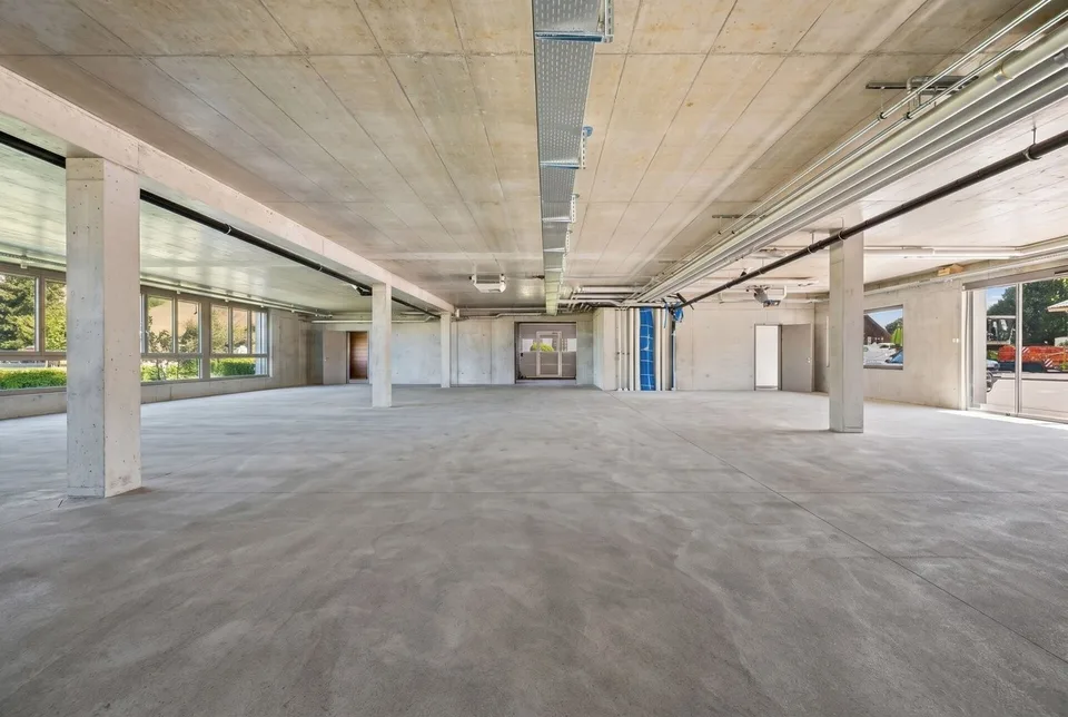 Wo modernes Gewerbe auf ländliche Qualität trifft – Foto 7 von 13