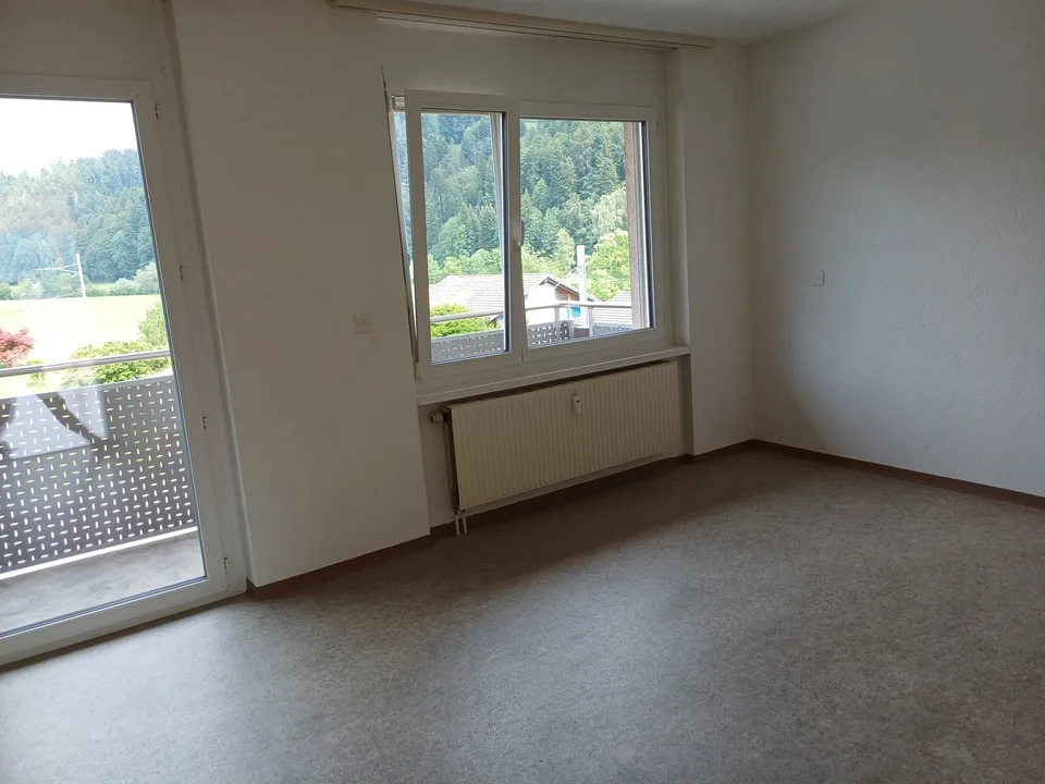 Attraktive 4.5-Zimmer-Eigentumswohnung mit Bastelraum & Einstellhallenplatz in Grünen – photo 10 sur 20
