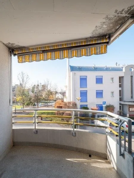 Bel appartement de 3.5 pièces de 89 m2 au 1er étage !