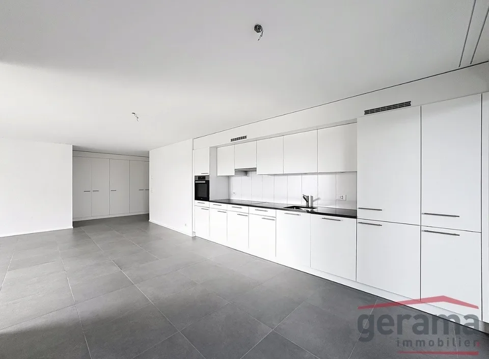 Appartement de 2.5 pièces au 9ème étage avec vue