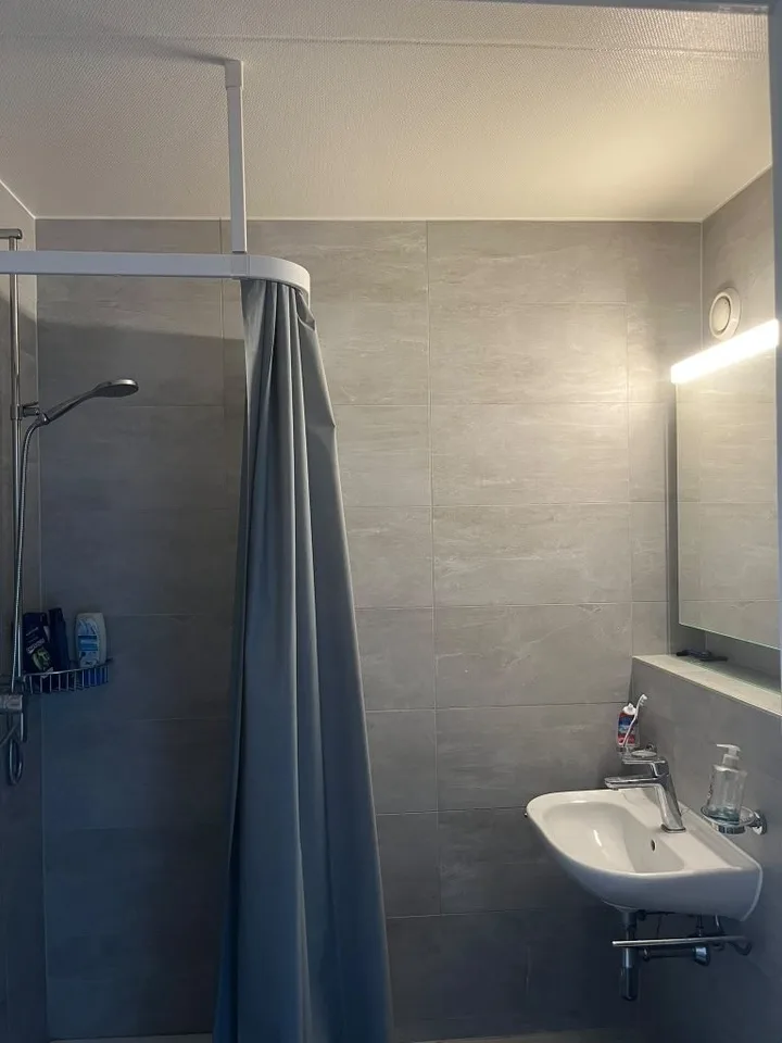 Appartement de 2.5 pièces au 3ème étage avec balcon à Renens