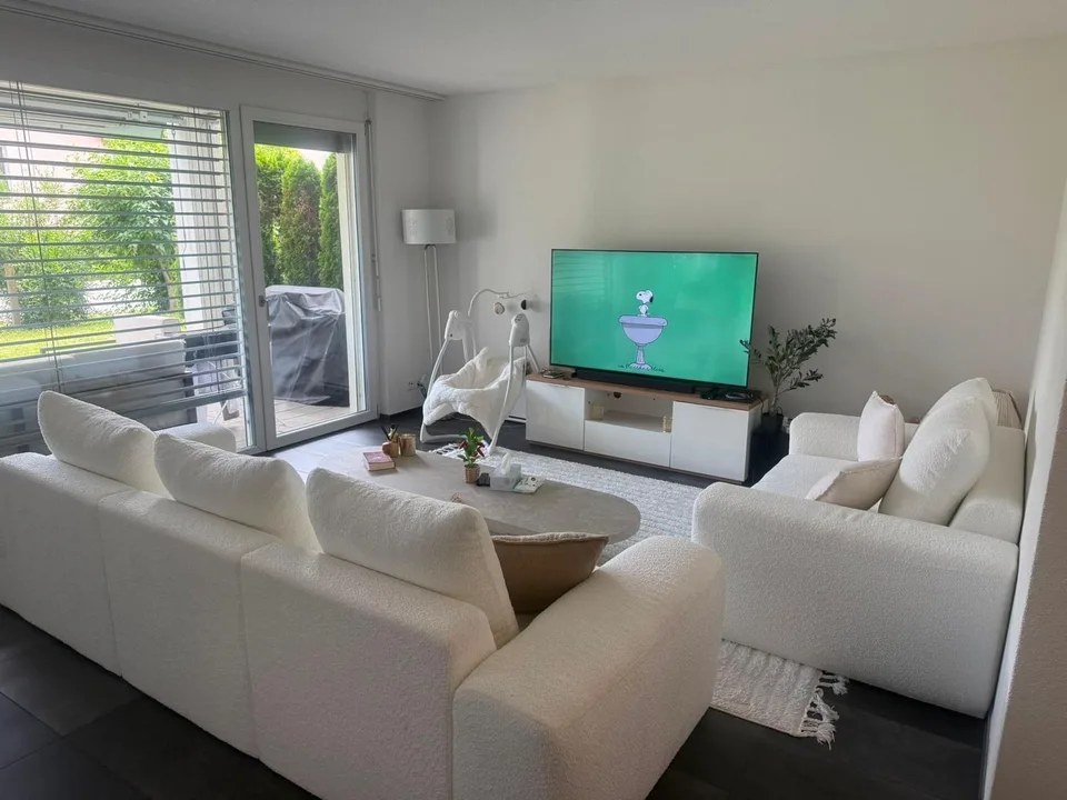 Moderne 3.5-Zimmer-Gartenwohnung im EG mit grosser Terrasse  verfügbar ab 01.10.2026