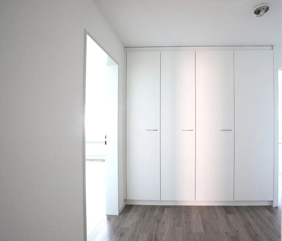 Lichtdurchflutete 4.5 Zimmer Familienwohnung an ruhiger Lage