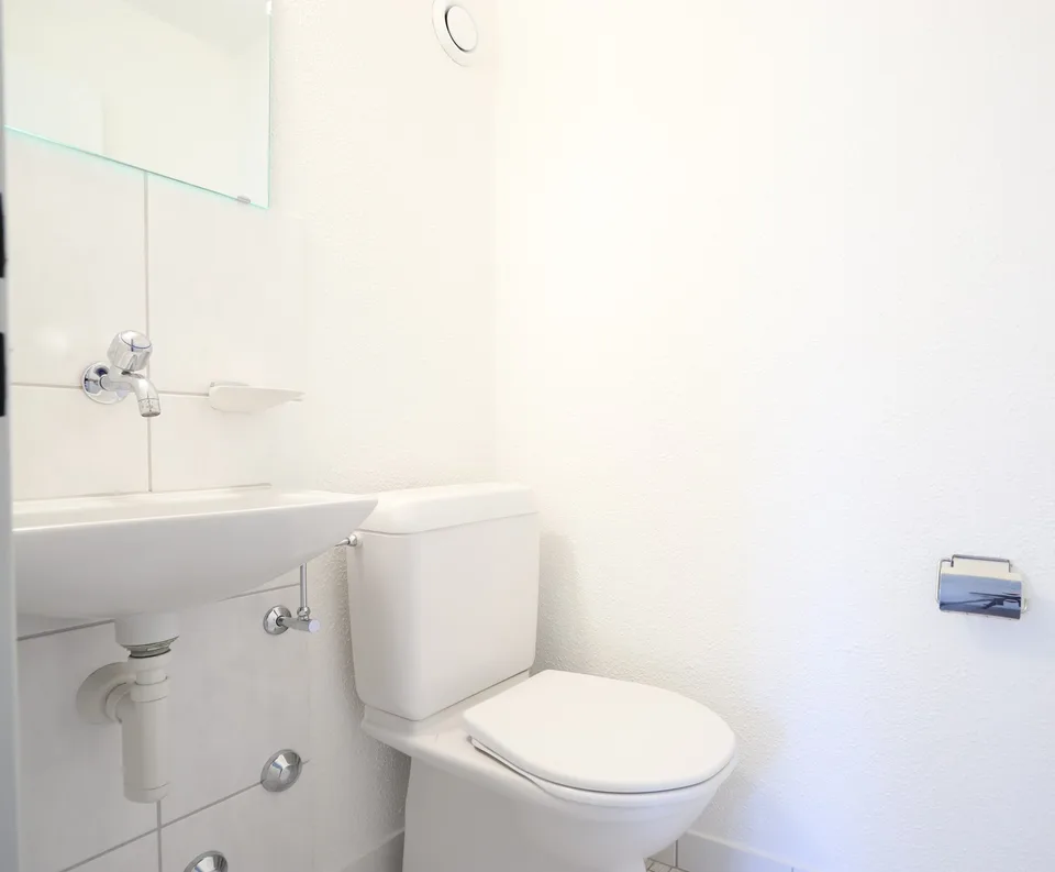 Lichtdurchflutete 4.5 Zimmer Familienwohnung an ruhiger Lage
