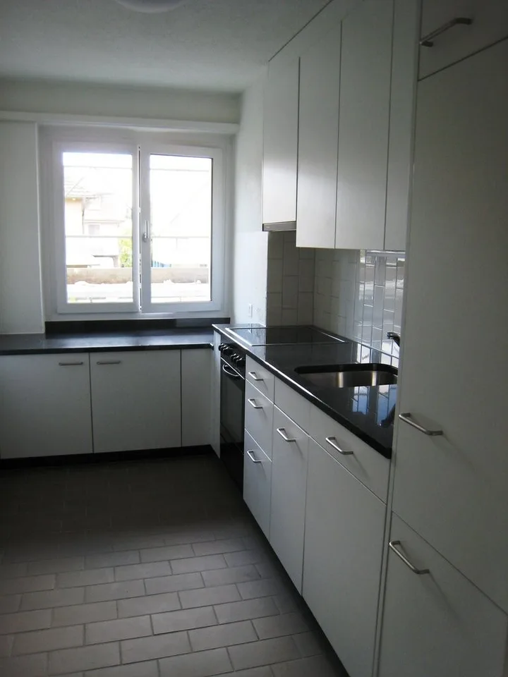 Rent without deposit - Central living location in lively village center