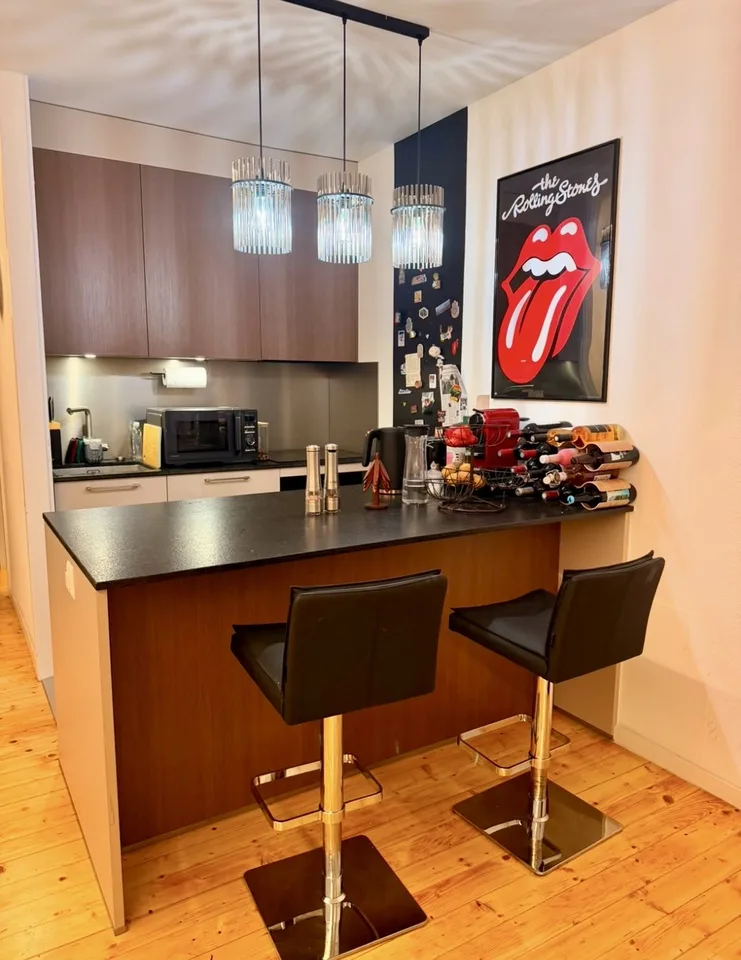 Studio au cœur de Genève à remettre au plus vite.