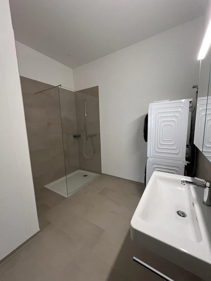 Modern, hell und grosszügig – 4.5-Zimmerwohnung im Neubau – Foto 6 von 9