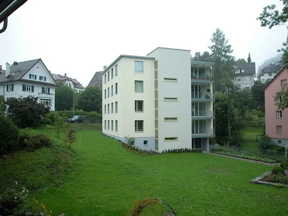 Einstellplatz in Tiefgarage oberhalb des Mühleggweihers in St. Georgen
