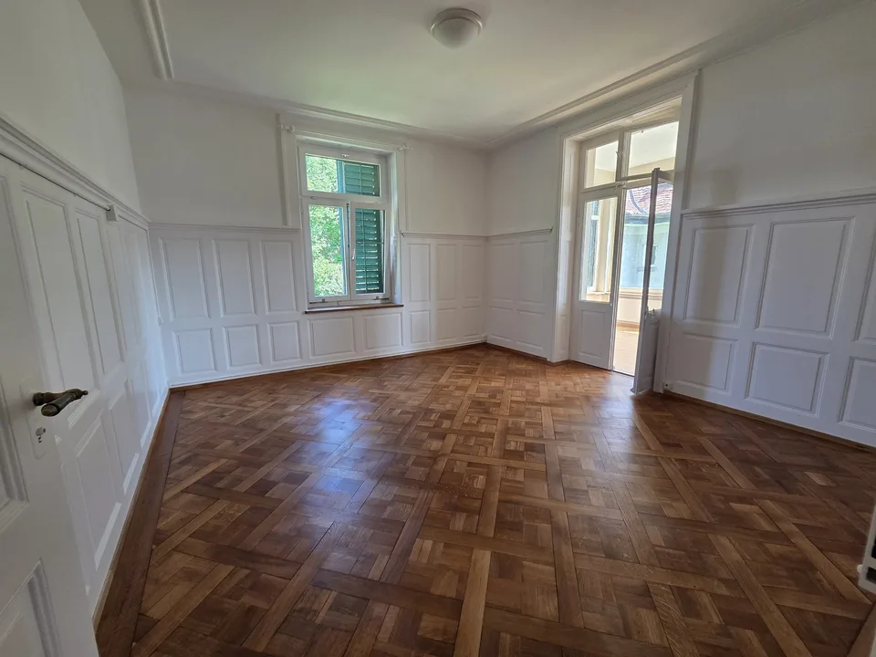 Neu renovierte 5-Zimmer-Wohnung im beliebten Neuwiesenquartier