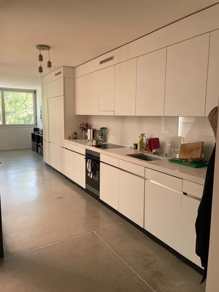Beautiful room in a 2-storey flat