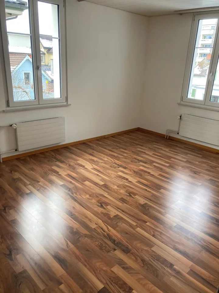 schöne 3.5 Zimmer-Wohnung