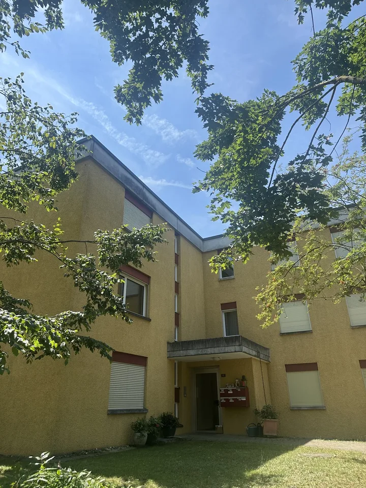 Frisch sanierte 3.5-Zimmerwohnung mit rund 100 m² in Bülach