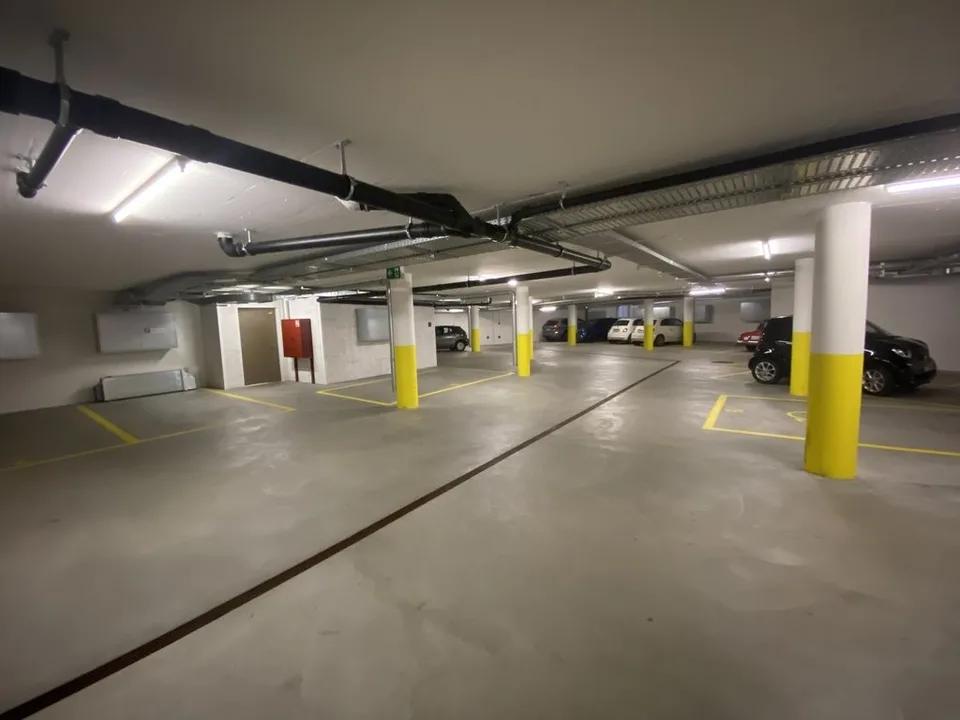 Tiefgaragenparkplatz in Oerlikon mieten