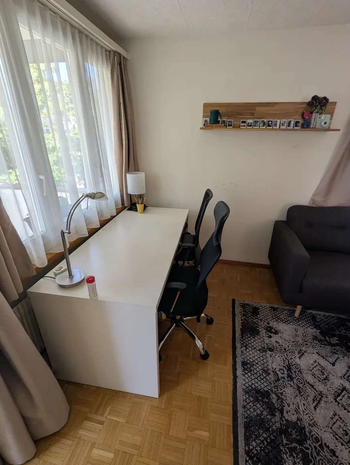 Big double bedroom with private balcony, fully furnished (Until end of January)