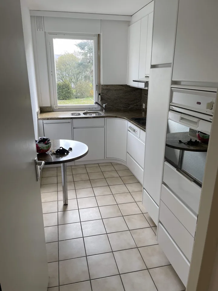 4.5-Zimmer-Wohnung familienfreundliche in Zürich-Albisrieden