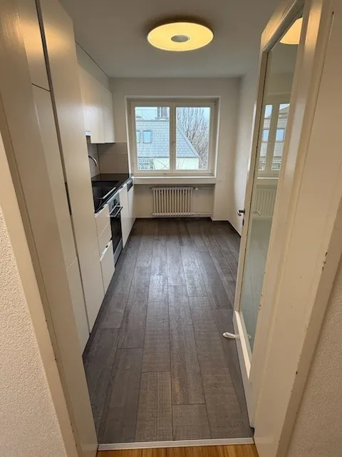 möbliertes Zimmer in 2er-WG in Wiedikon