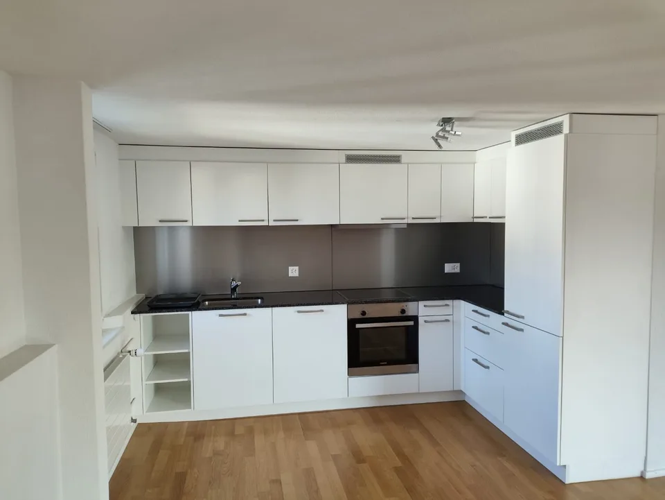 4.5-Zi-Dachwohnung mit eigenem Gartensitzplatz – Rothenburg