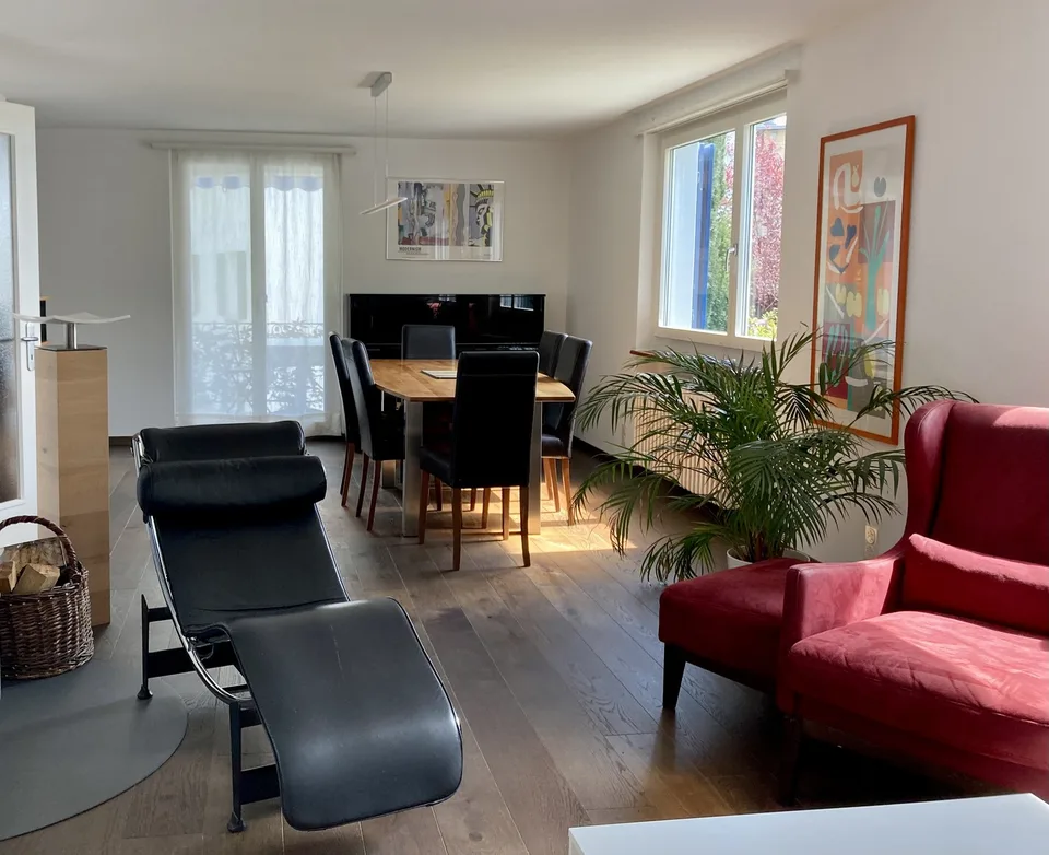 Grosszügige 2.5 Zimmer-Gartenwohnung