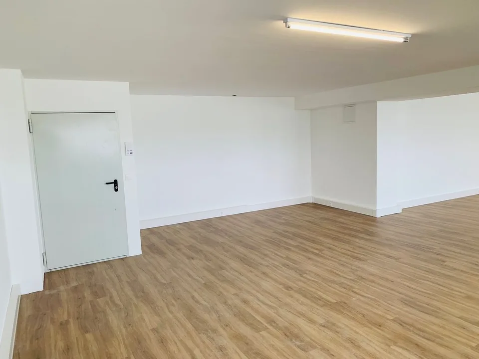 Flexible Gewerbefläche in Horgen!- Ideal für Büro, Praxis oder Atelier – Foto 8 von 13